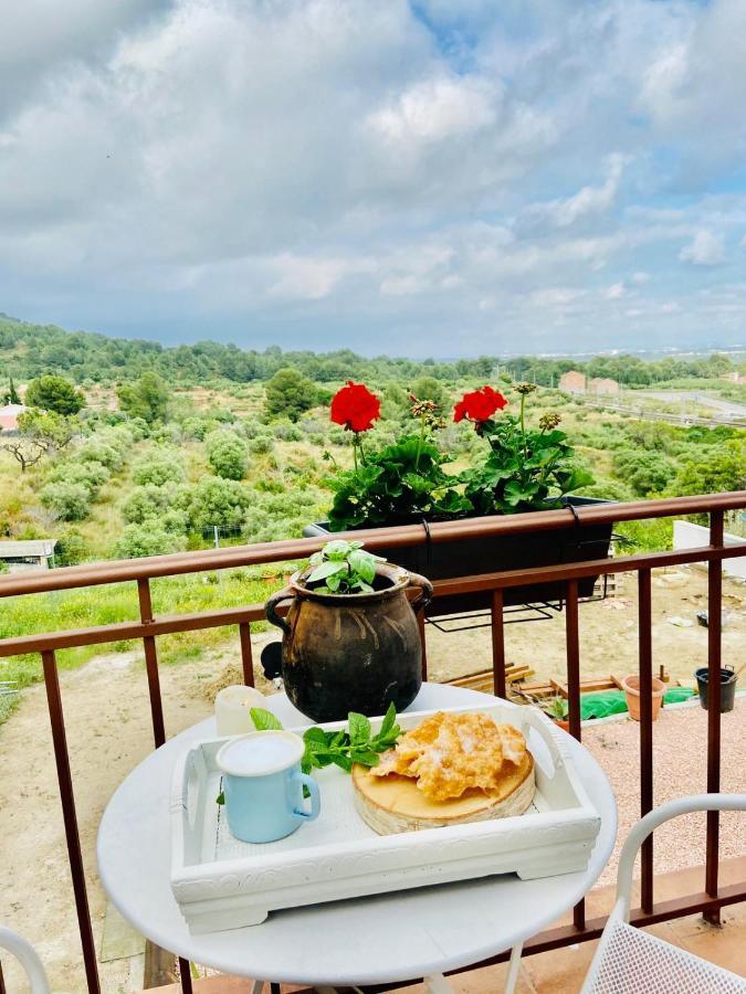 Vila La Casita De Jimena Riudecanyes Exteriér fotografie